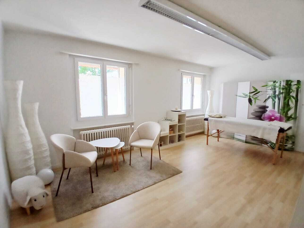 NLP (Neurolinguistisches Programmieren) in Olten
Praxis Sonja Frei
zum Lösen von Ängste und Blockaden, zur Heilung tieferliegenden Muster und zur Aktivierung der inneren Stärke für mehr Freiheit, Leichtigkeit und Selbstbestimmung